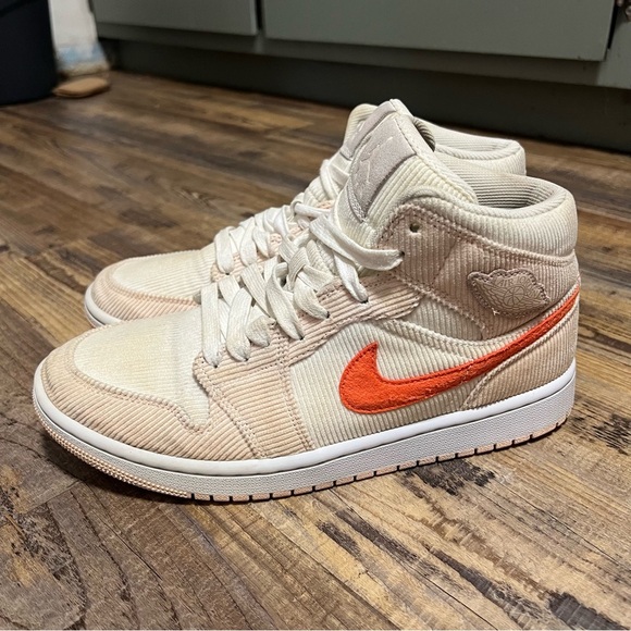 Jordan 1 Mid SE Sail Orange Quartz Corduroy Sneakers Womens Size 9.5 - Picture 2 of 10